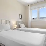 Vivi Homes - Indigo - Pool - Gym - Terrace 에스테포나