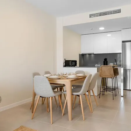 Vivi Homes - Indigo - Pool - Gym - Terrace * אסטפונה